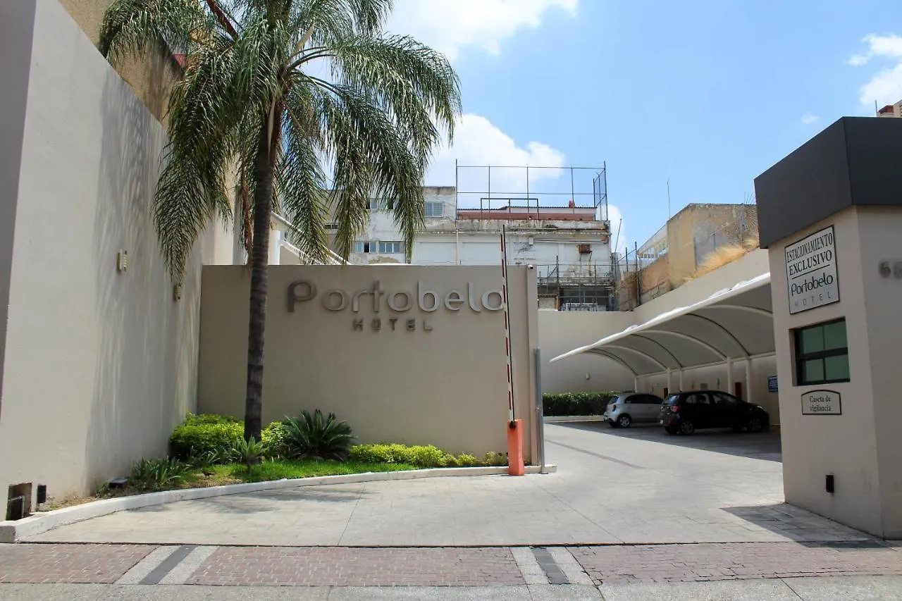 Hotel Portobelo Гвадалахара